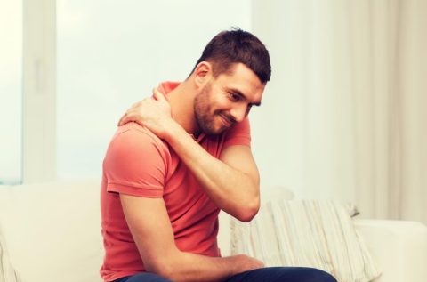 What causes facet mediated pain and what is its pattern?